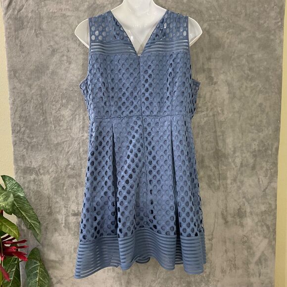 Lane Bryant eyelet midi Dress women’s size 22 Blue sleeveless lined - Picture 2 of 9